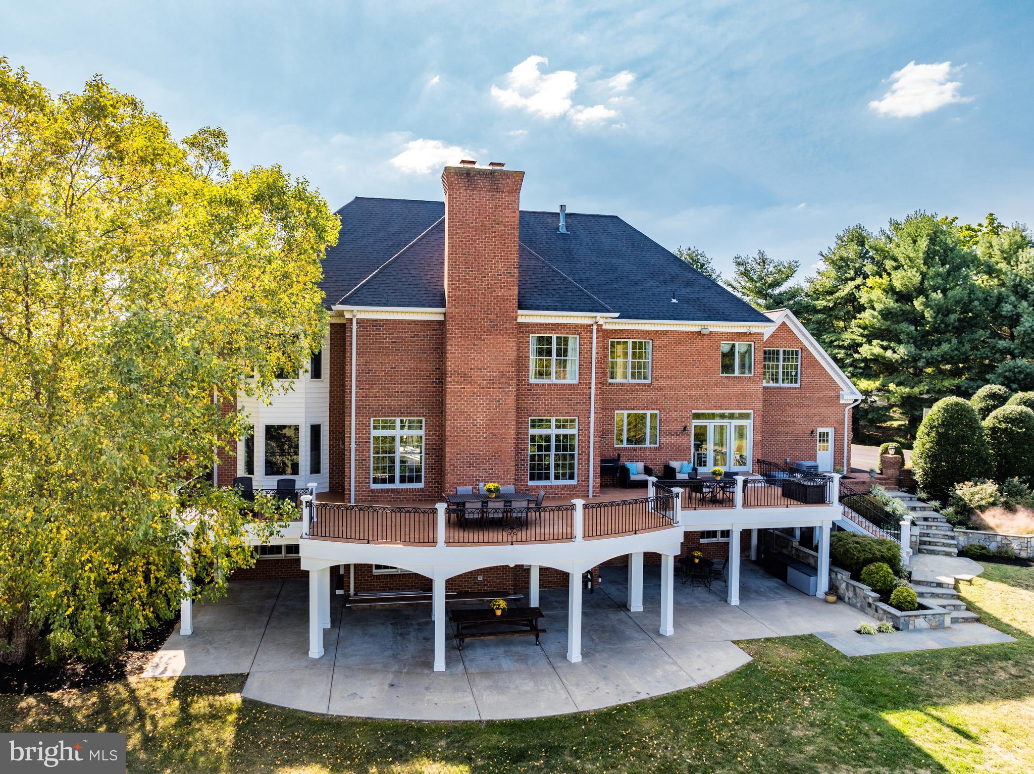 BARCLAY RIDGE - Residential