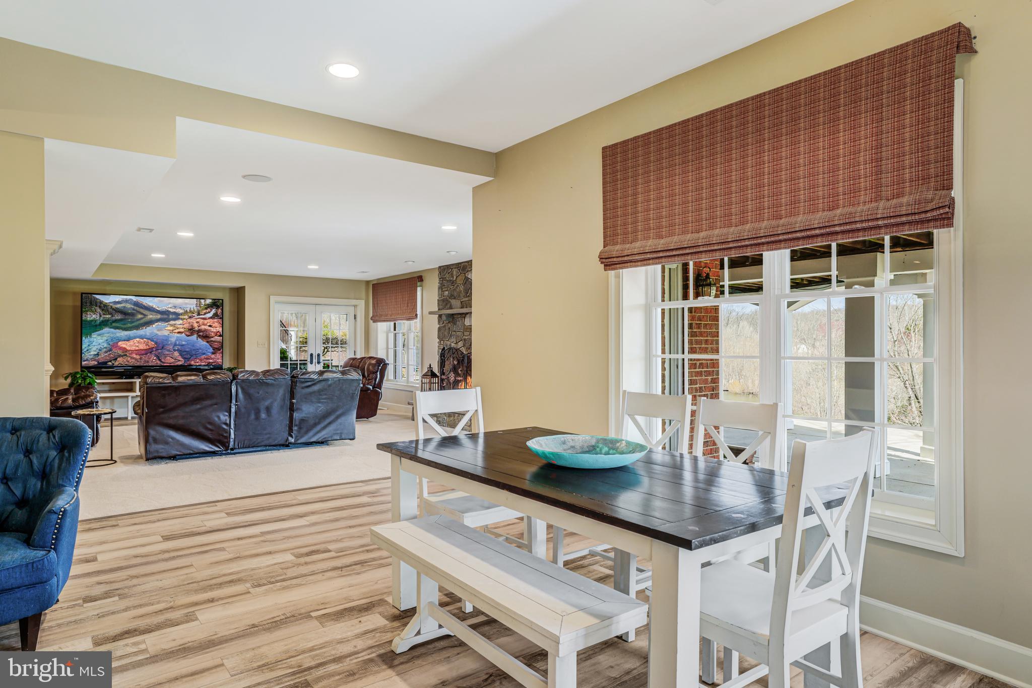 BARCLAY RIDGE - Residential