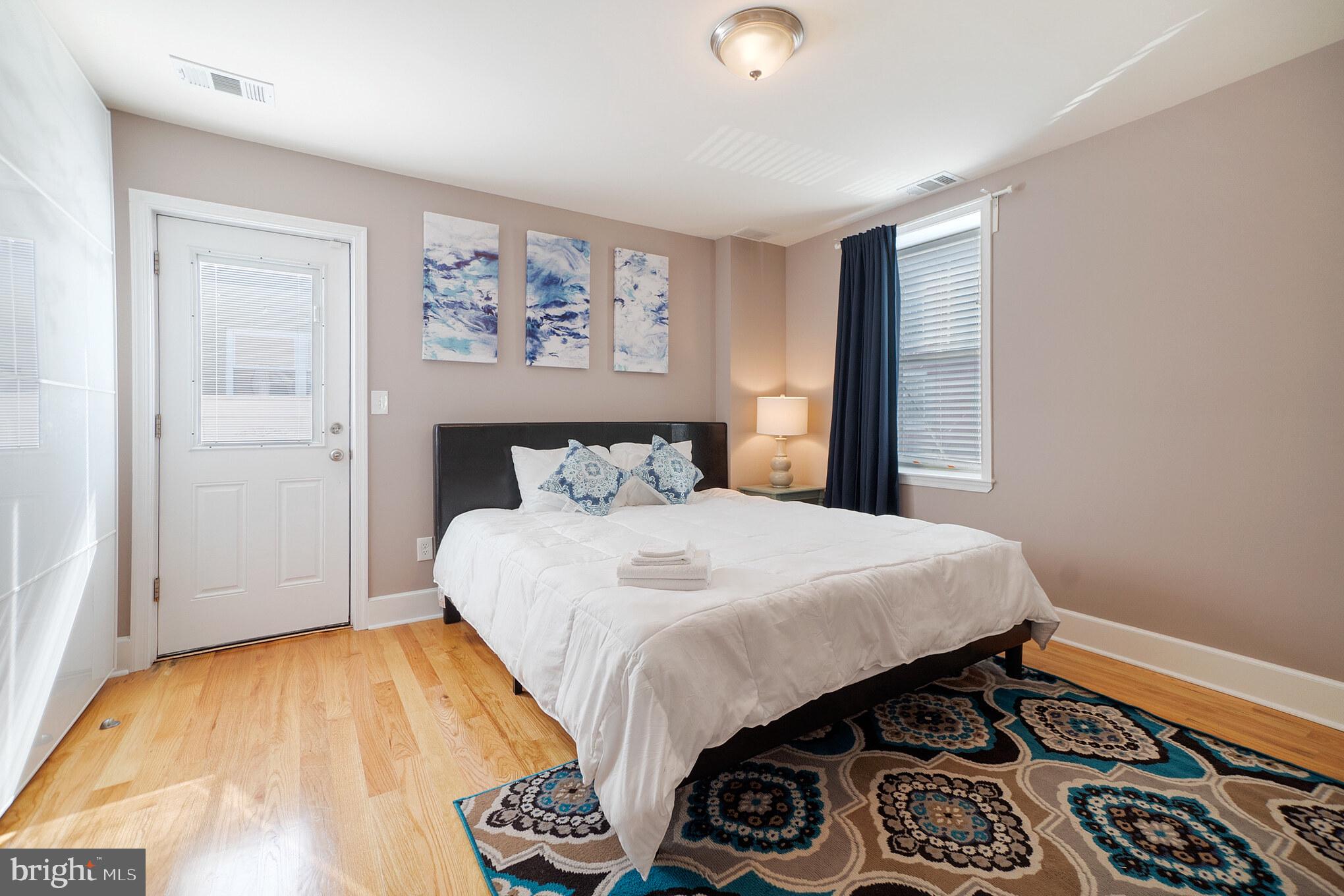 GRADUATE HOSPITAL - Residential Lease