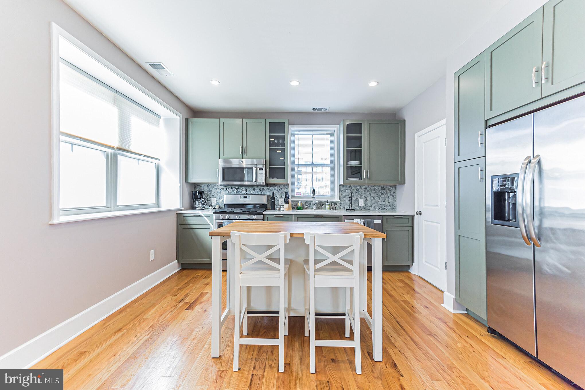 GRADUATE HOSPITAL - Residential Lease