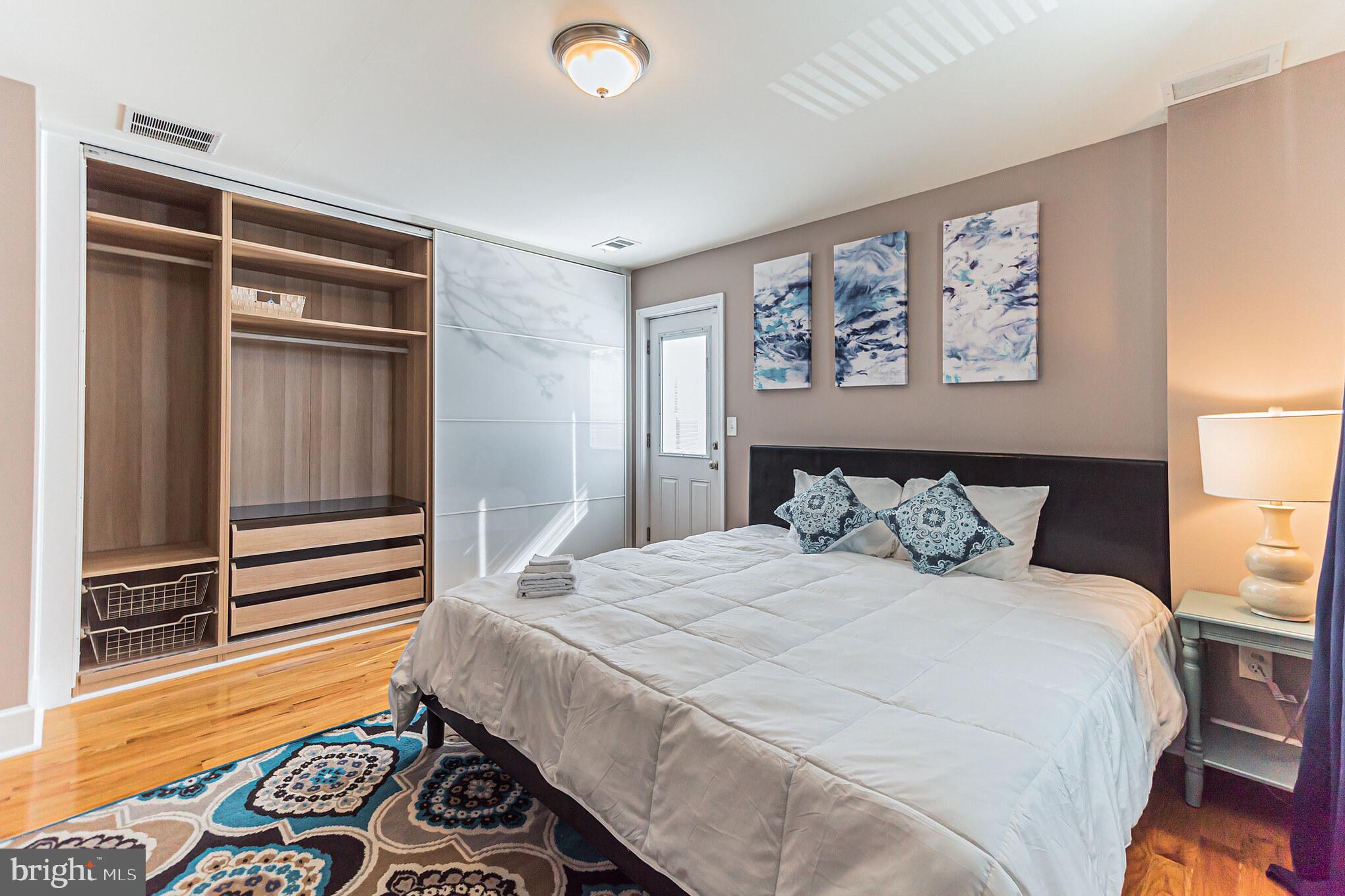 GRADUATE HOSPITAL - Residential Lease