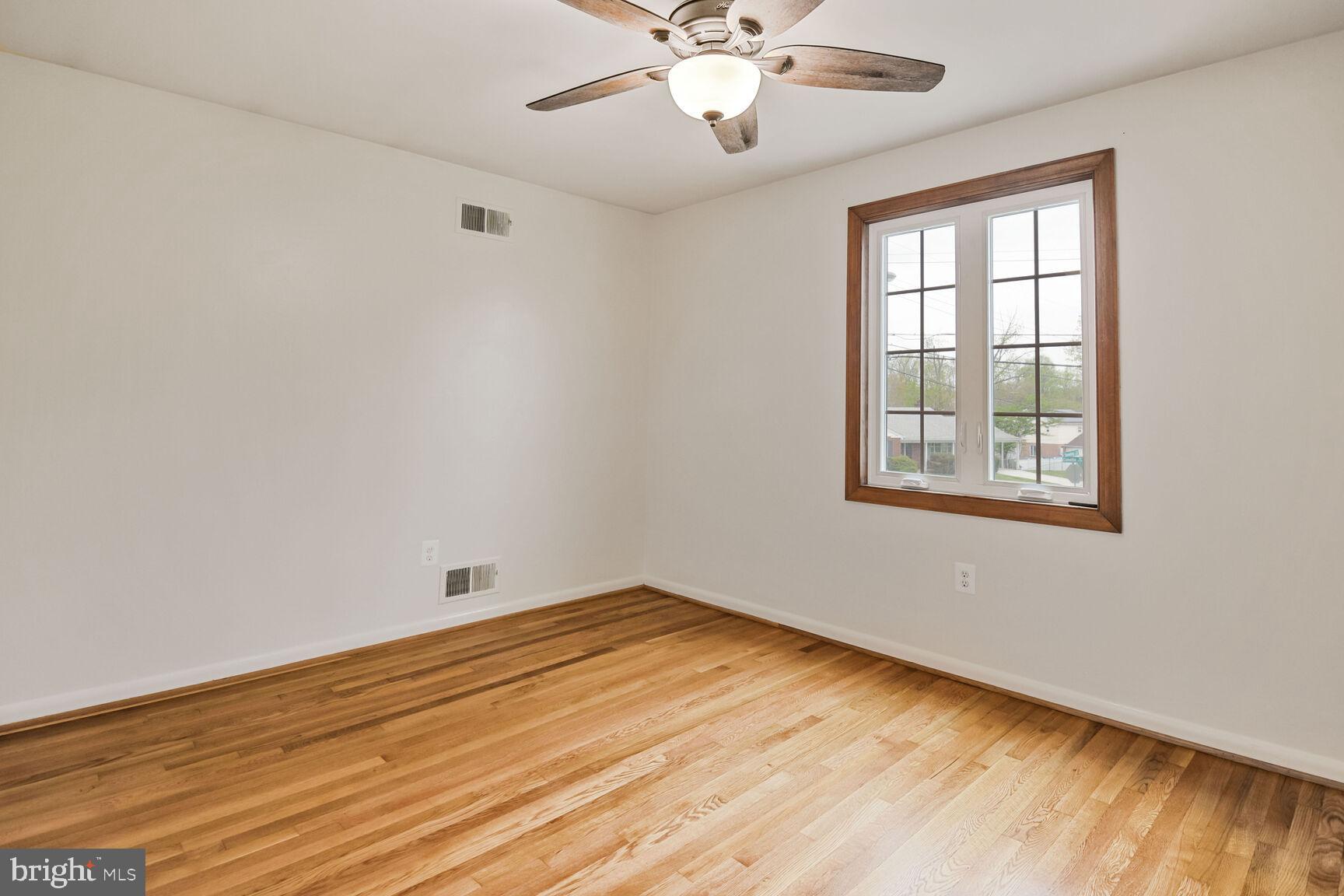 LAYHILL GARDENS - Residential