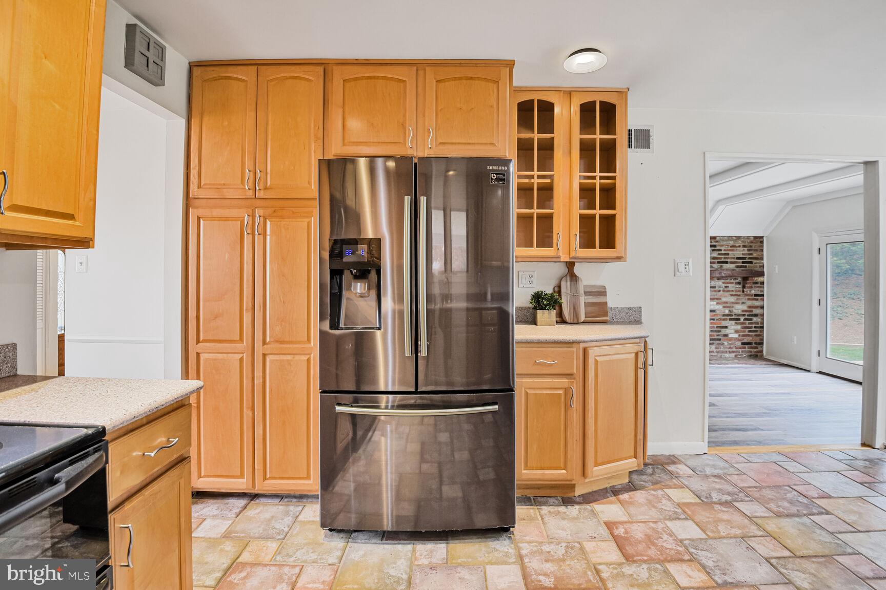 LAYHILL GARDENS - Residential