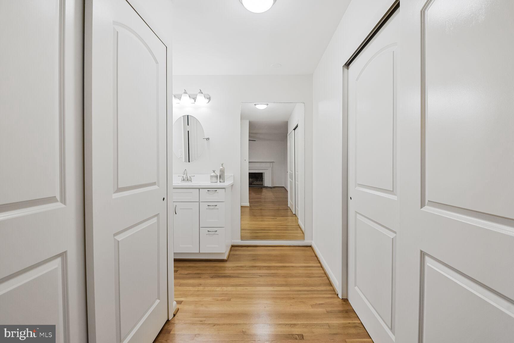 LAYHILL GARDENS - Residential