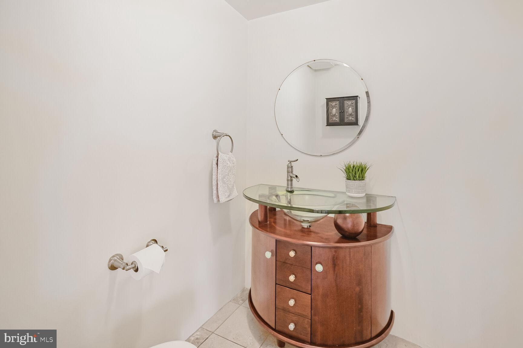 LAYHILL GARDENS - Residential