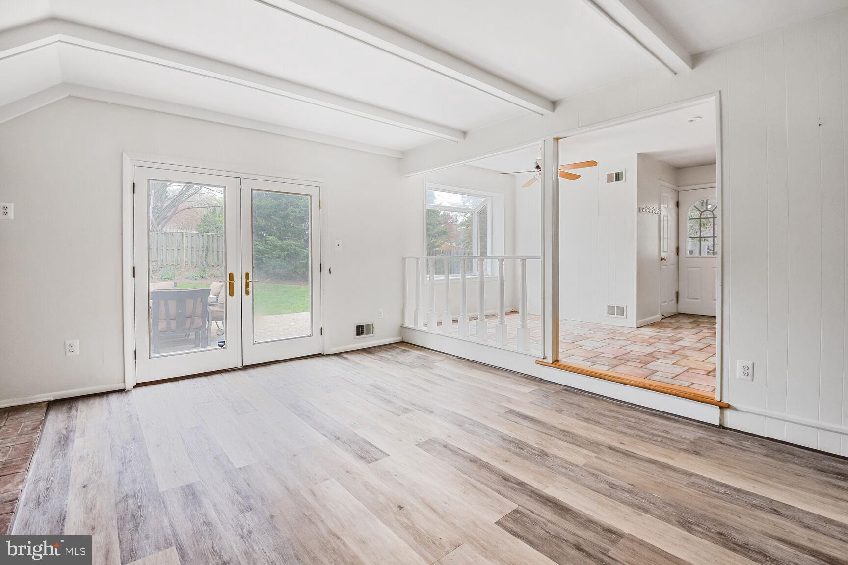 LAYHILL GARDENS - Residential