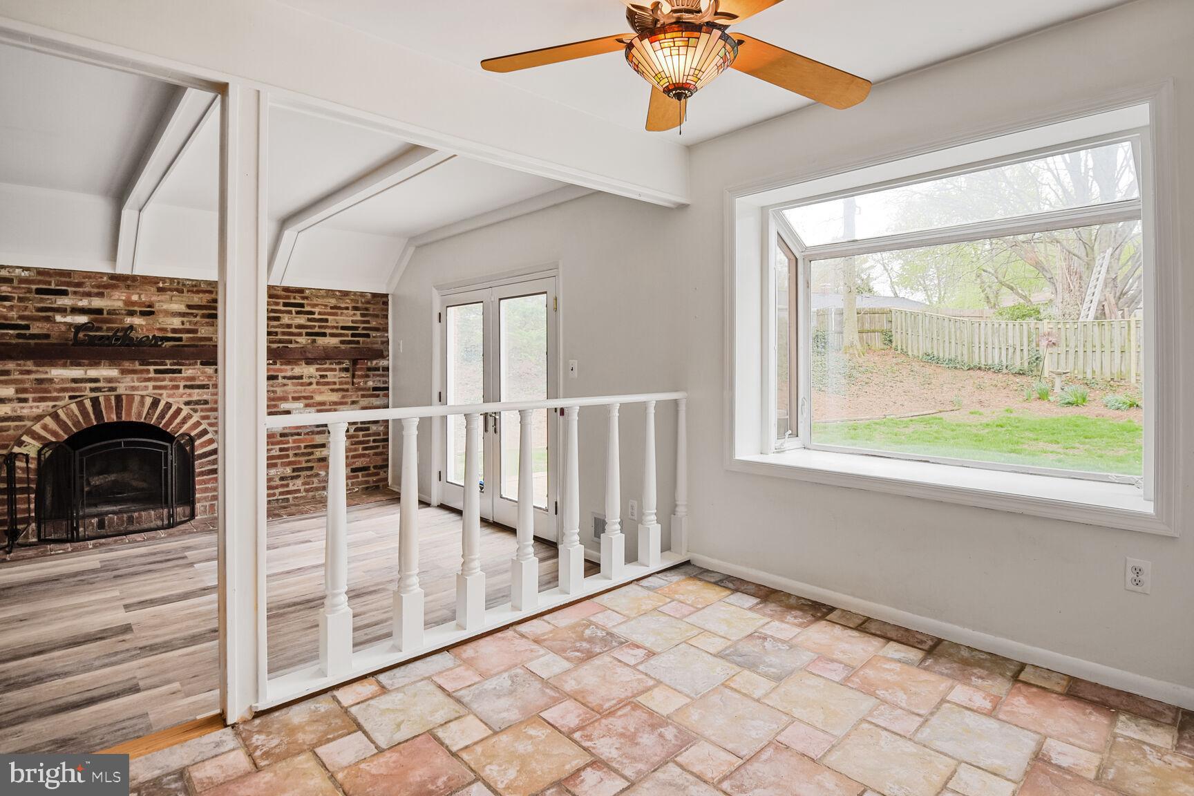 LAYHILL GARDENS - Residential