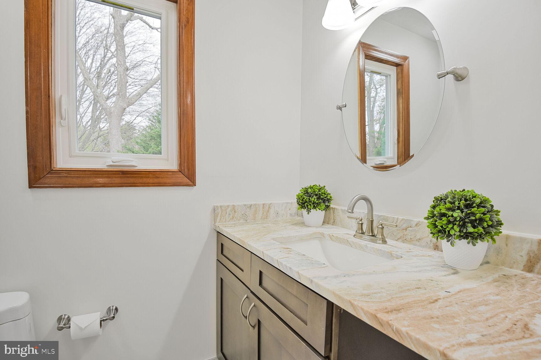 LAYHILL GARDENS - Residential