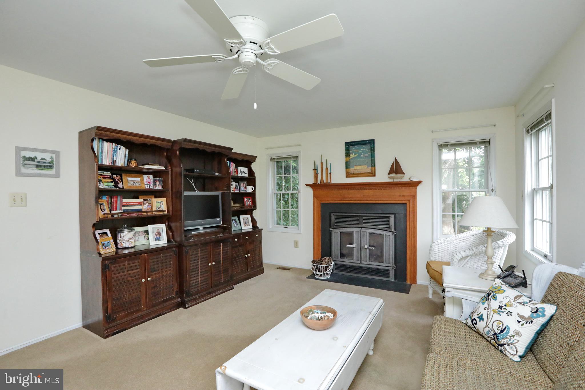 WESTLAKE VILLAGE - Residential