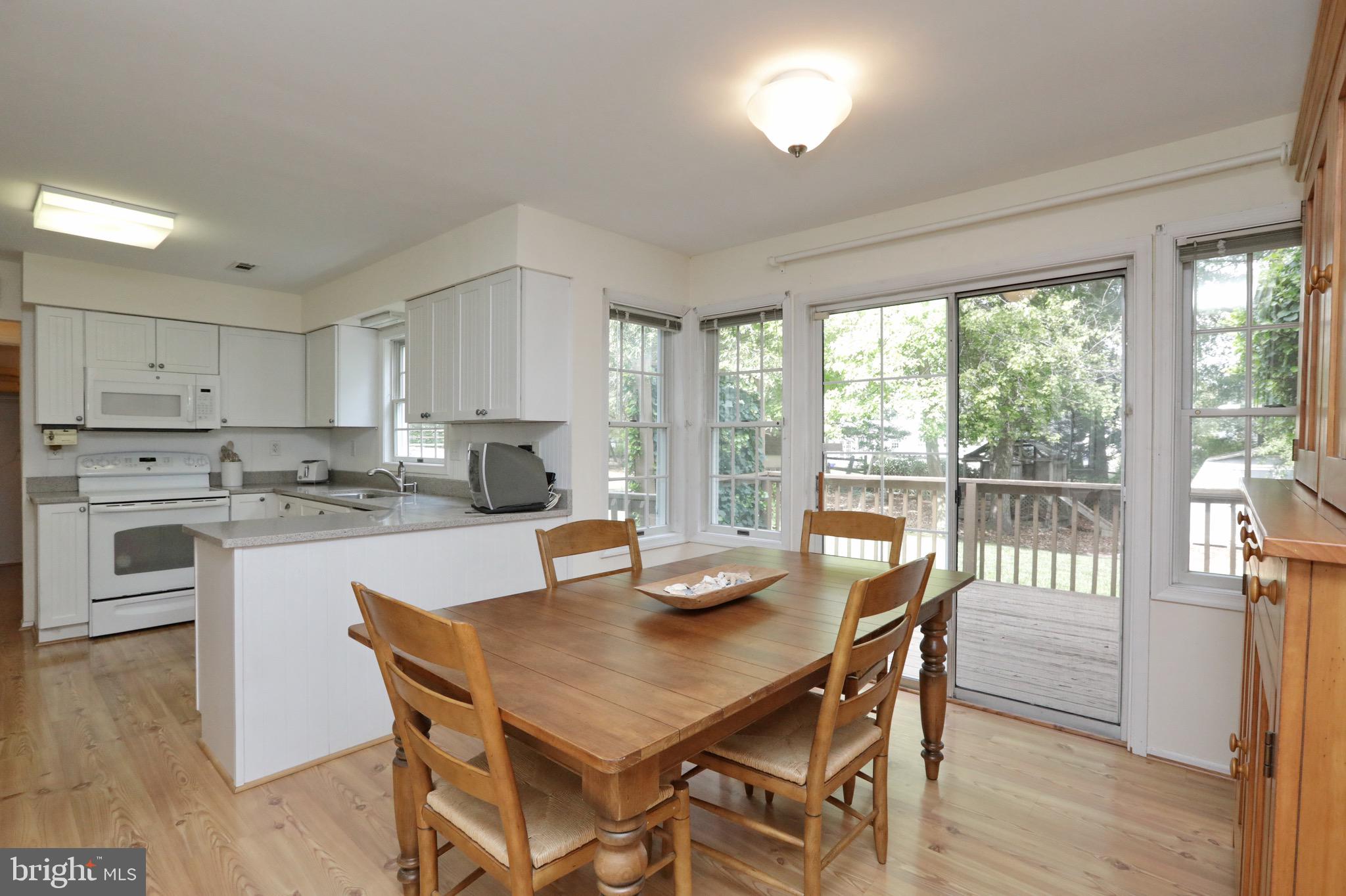 WESTLAKE VILLAGE - Residential