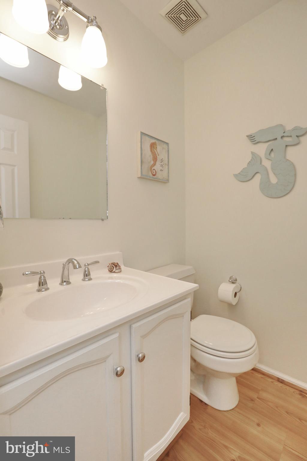 WESTLAKE VILLAGE - Residential