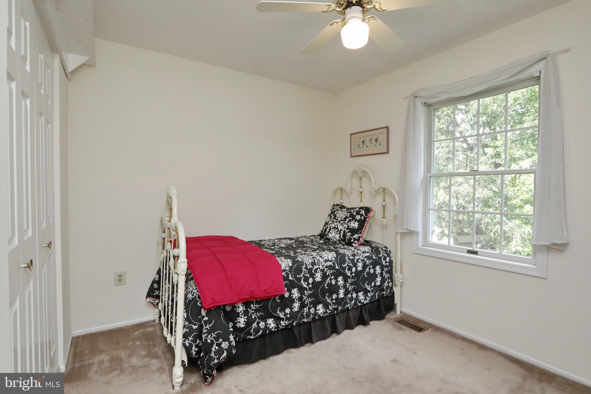 WESTLAKE VILLAGE - Residential