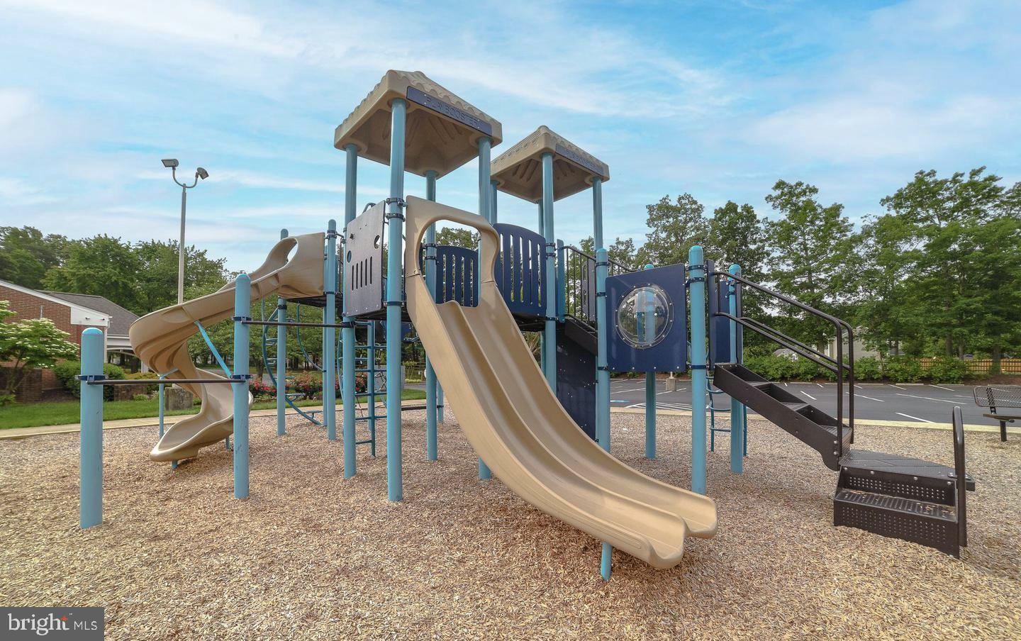 WESTLAKE VILLAGE - Residential