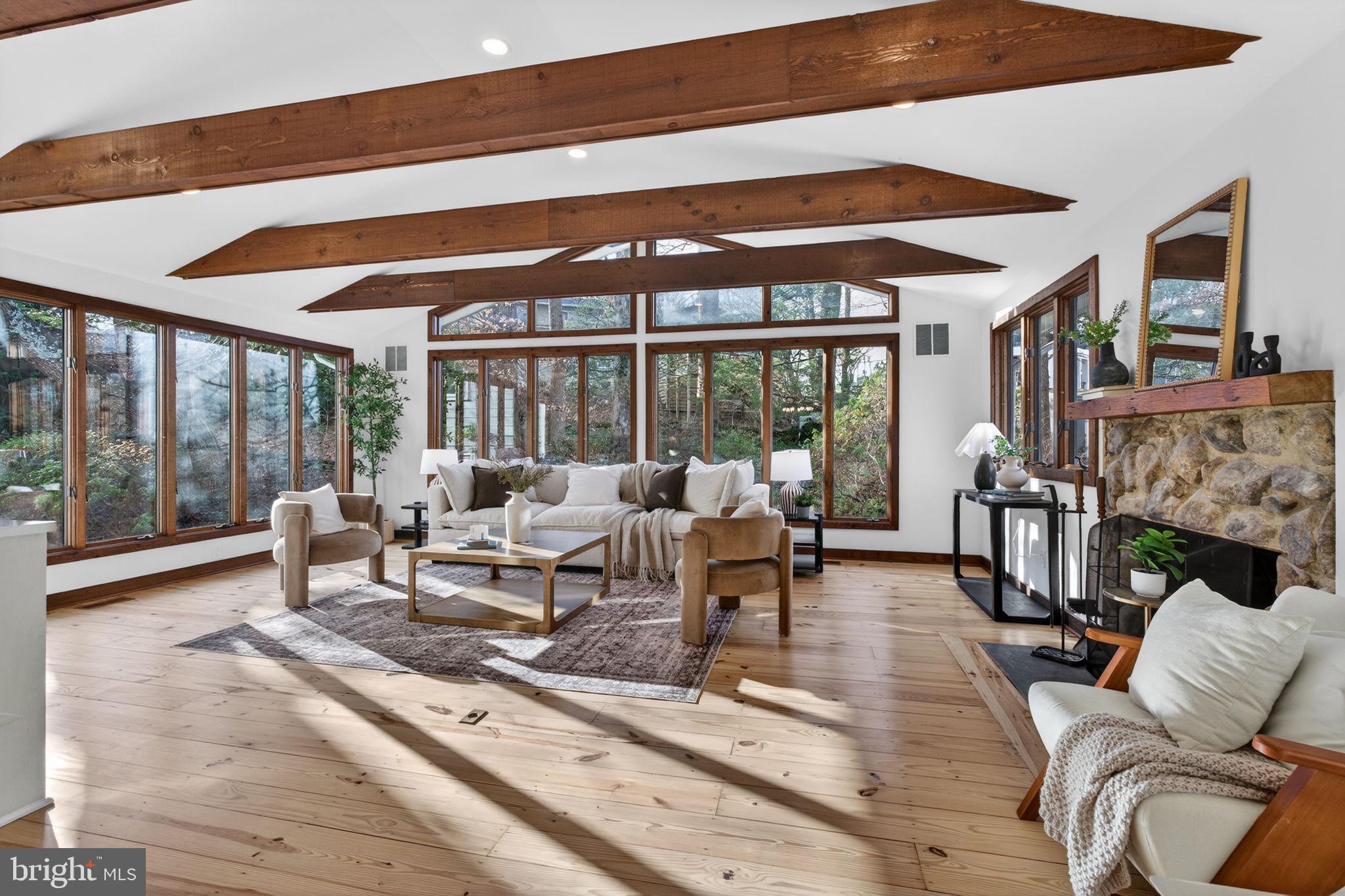 BURNING TREE VALLEY - Residential