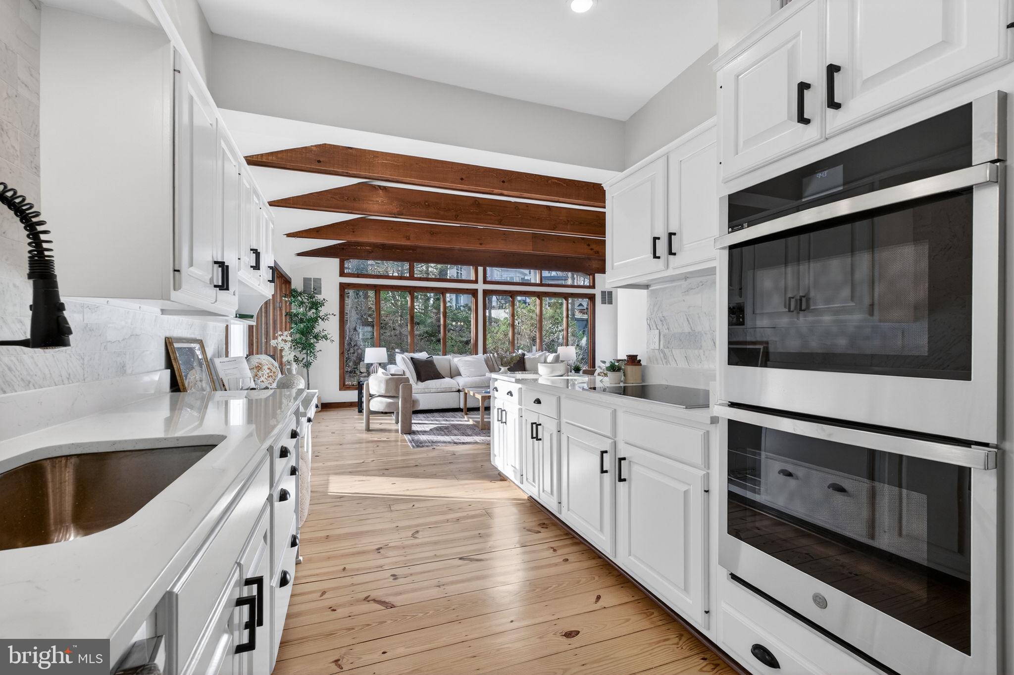 BURNING TREE VALLEY - Residential