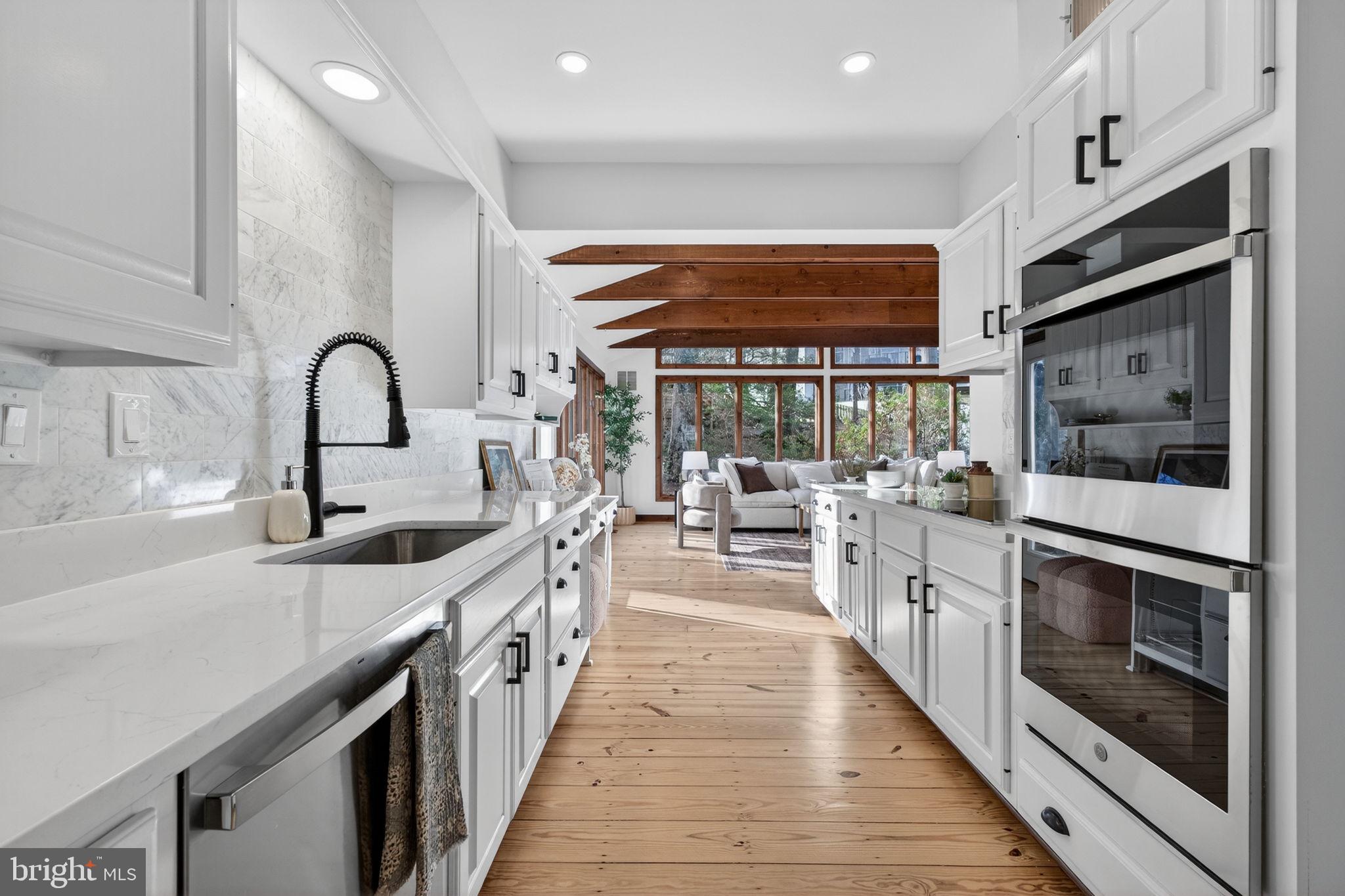 BURNING TREE VALLEY - Residential