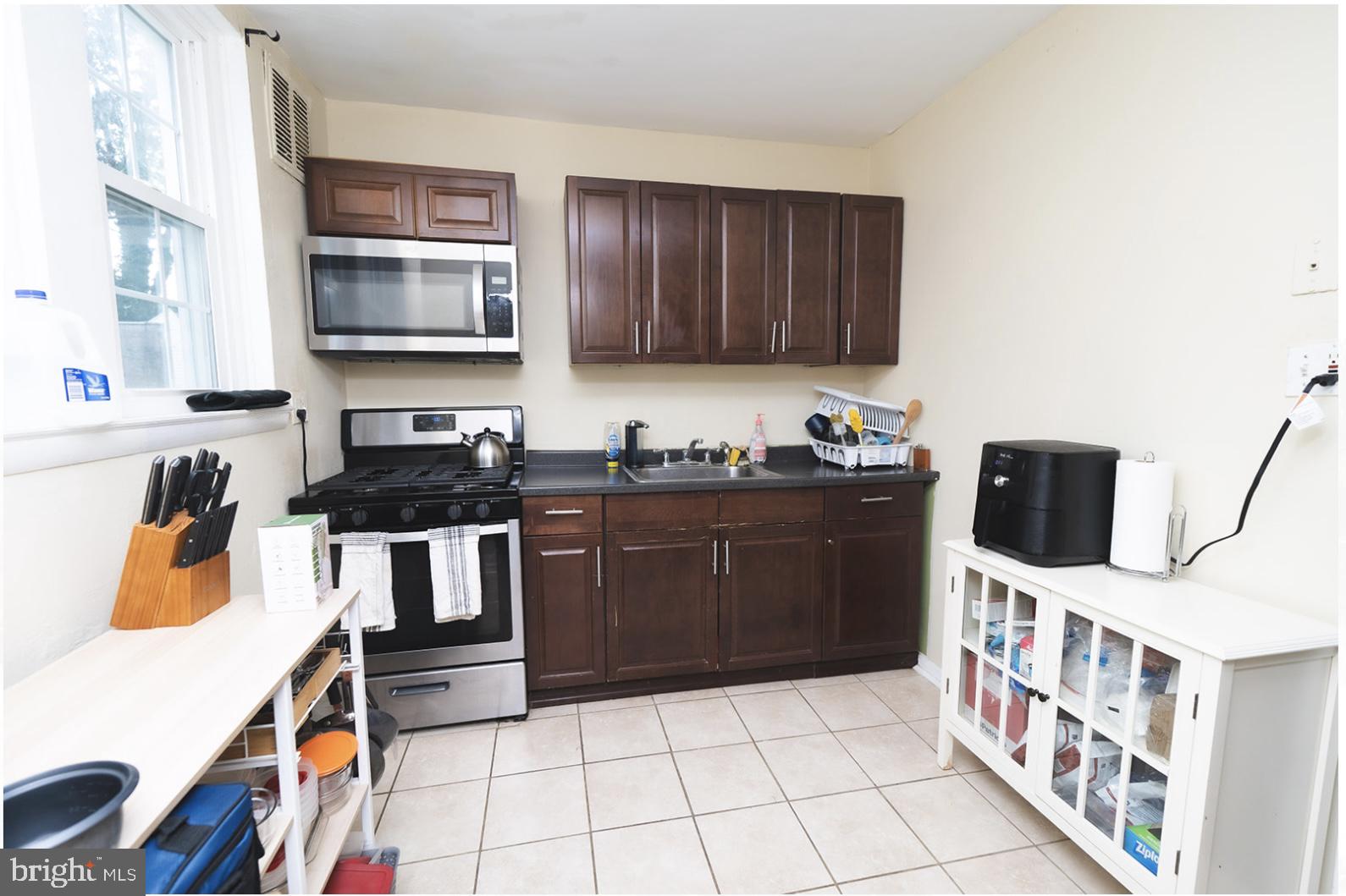 DREXEL HILL - Residential