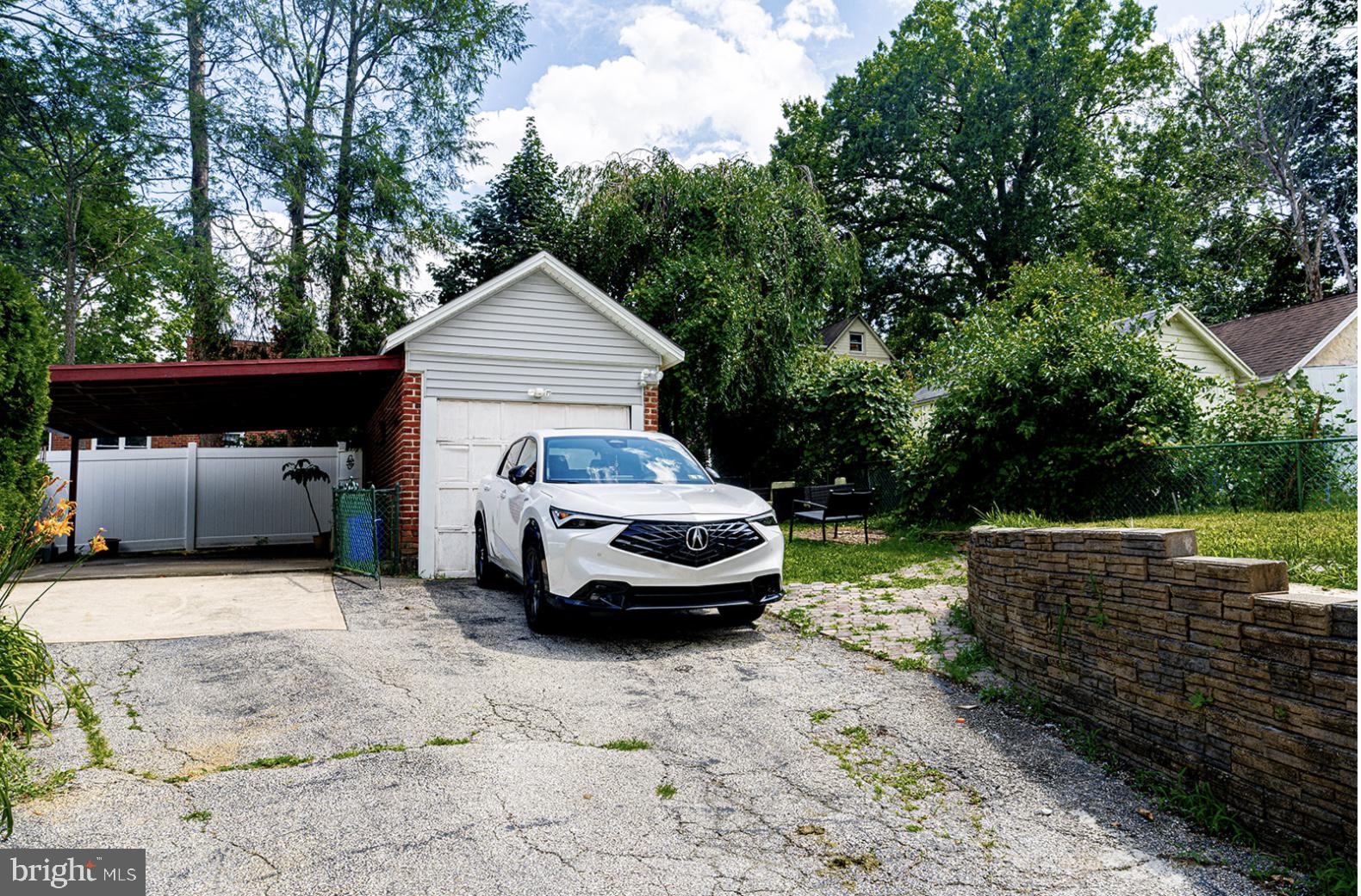 DREXEL HILL - Residential