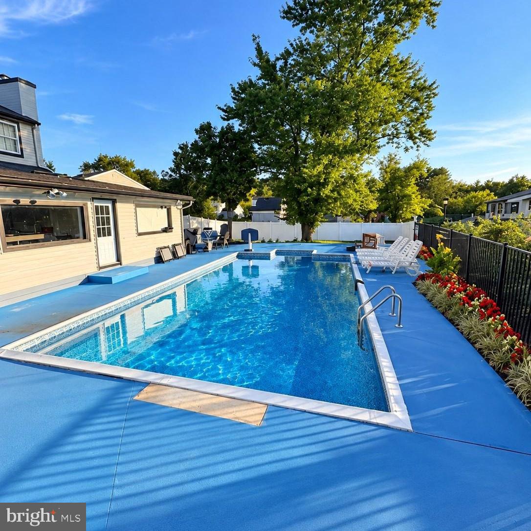 14 RIGEL COURT