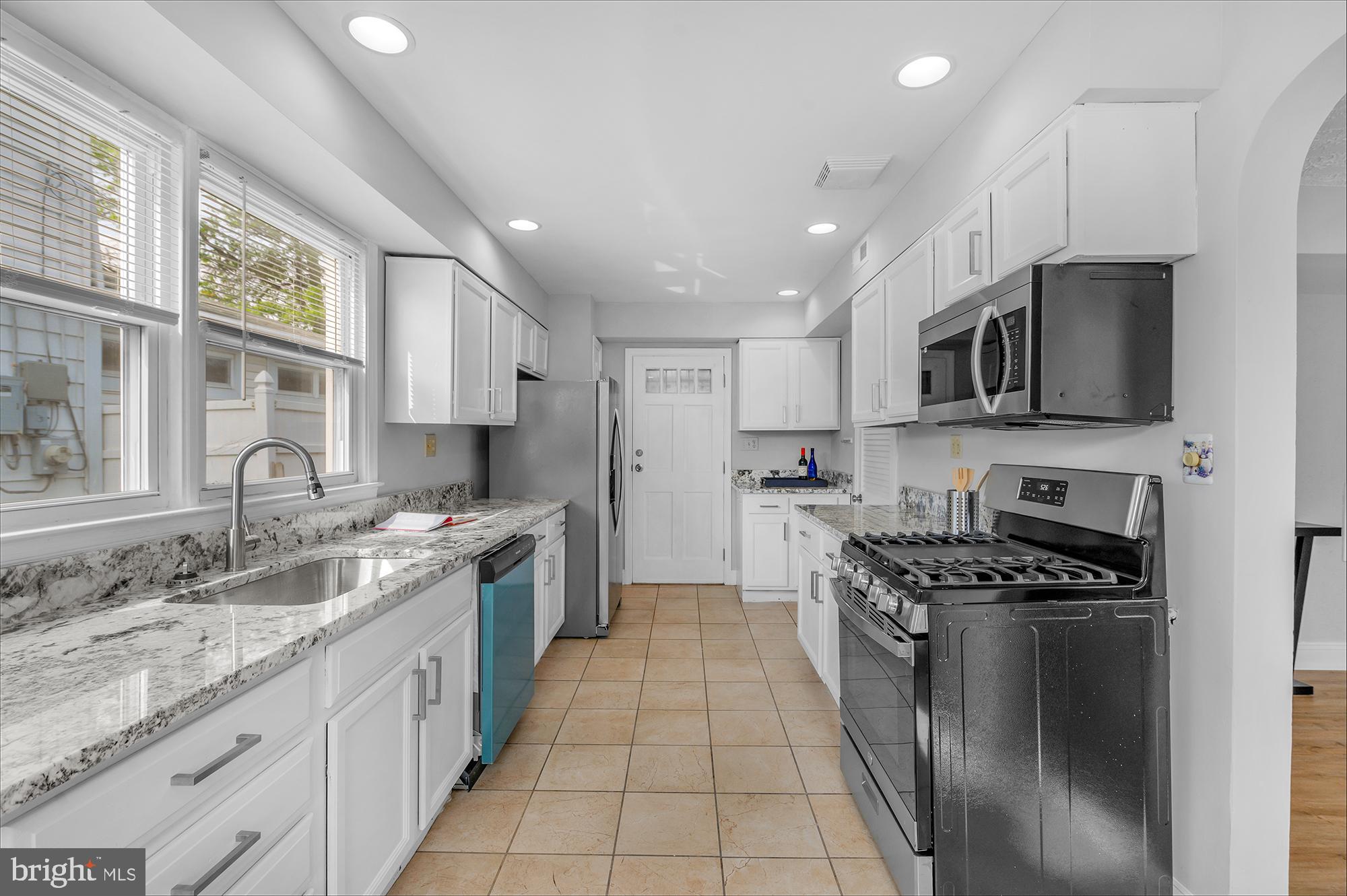 ARBUTUS - Residential