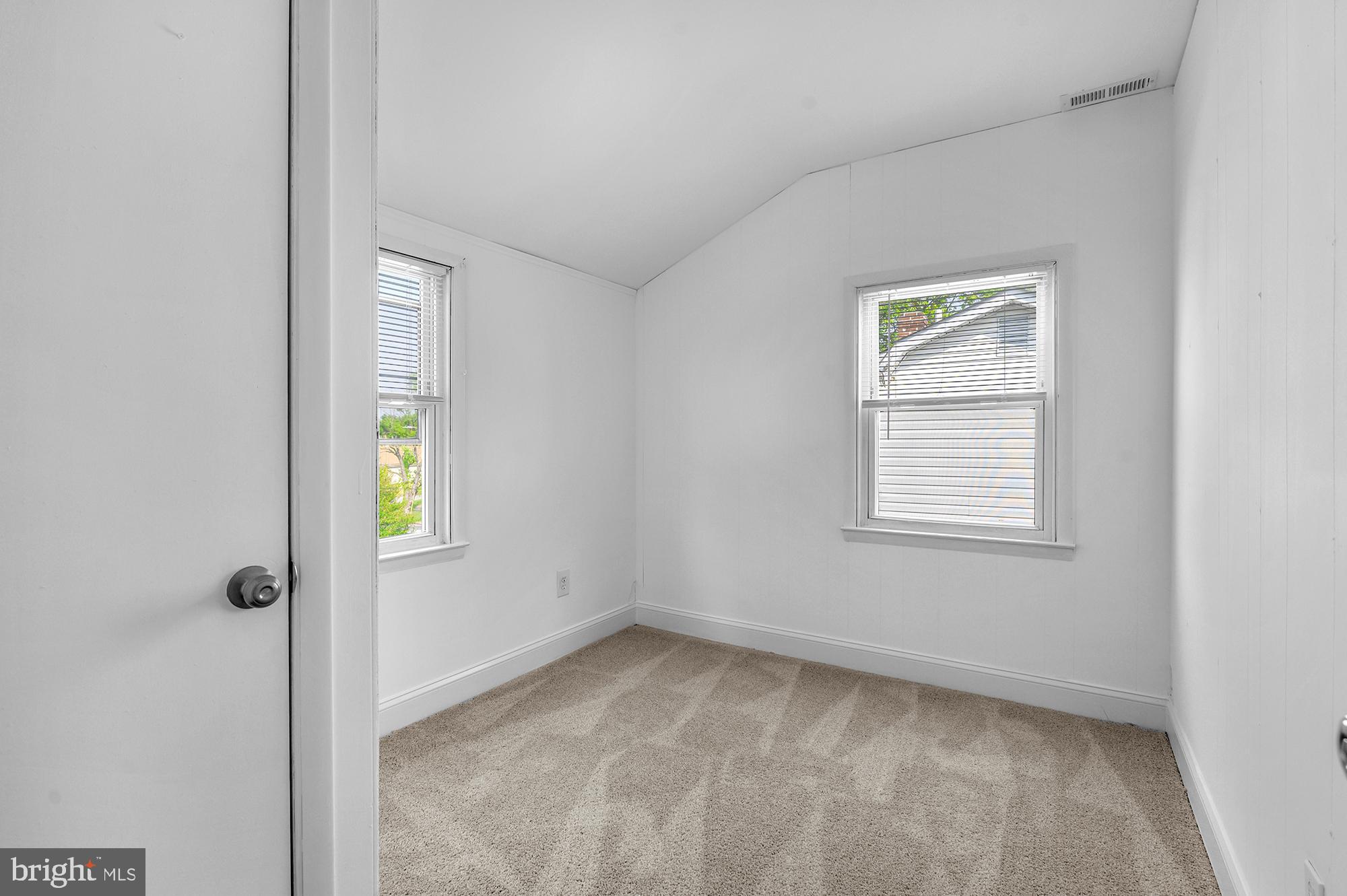 ARBUTUS - Residential