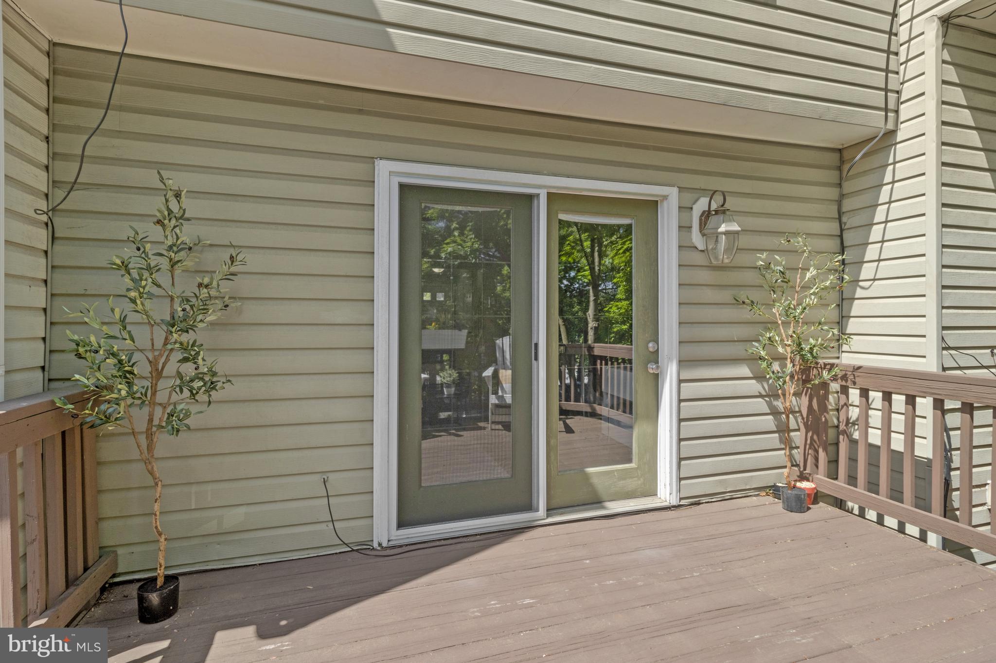 ARLINGTON RUN - Residential