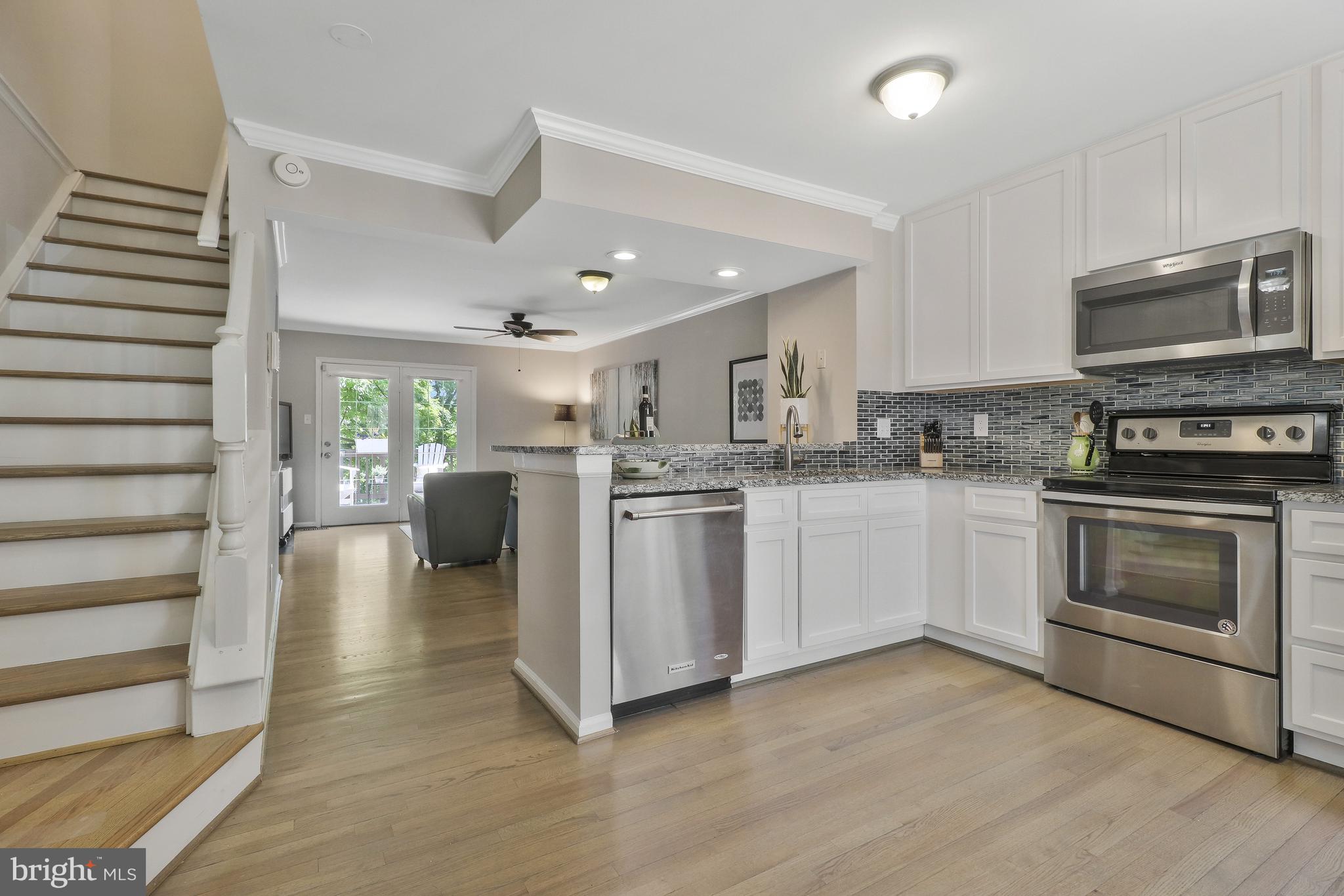 ARLINGTON RUN - Residential