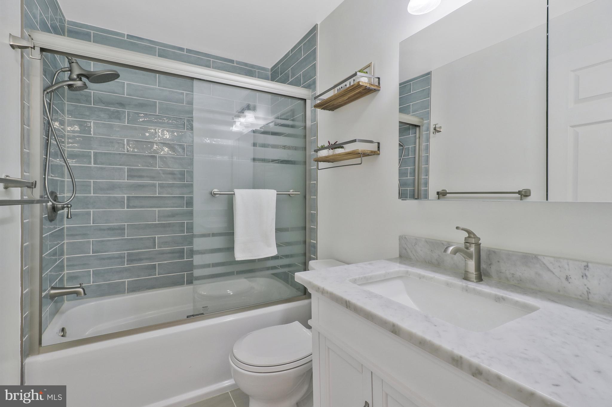 ARLINGTON RUN - Residential