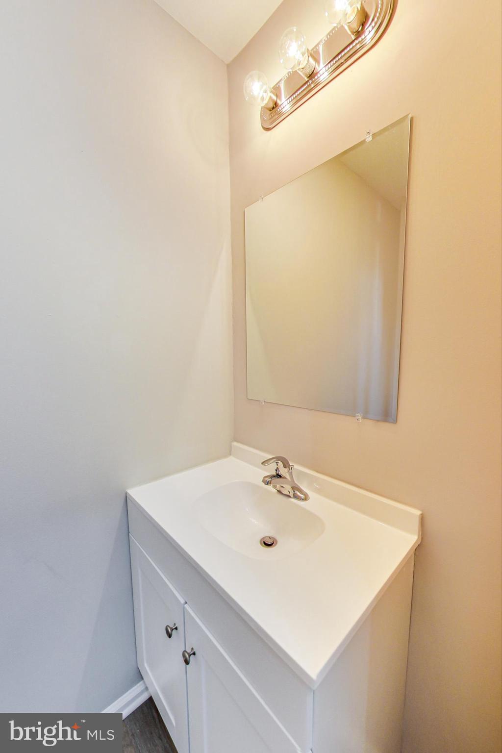 QUAIL HOLLOW - Residential