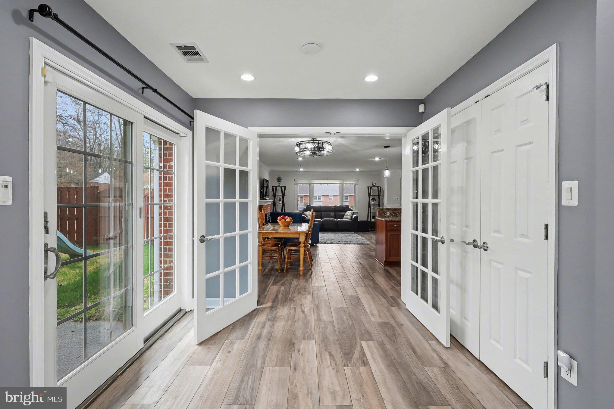 RAVENSWORTH - Residential