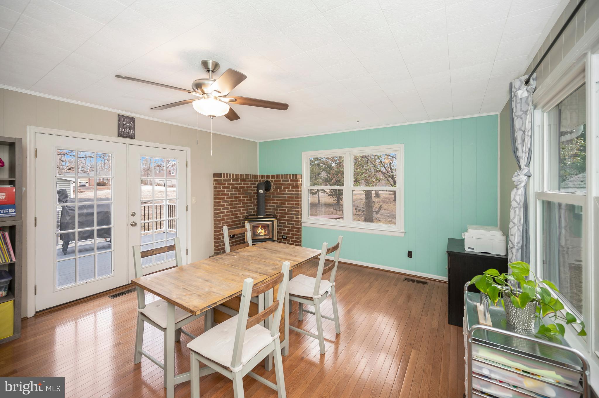 LAKE OF THE WOODS - Residential