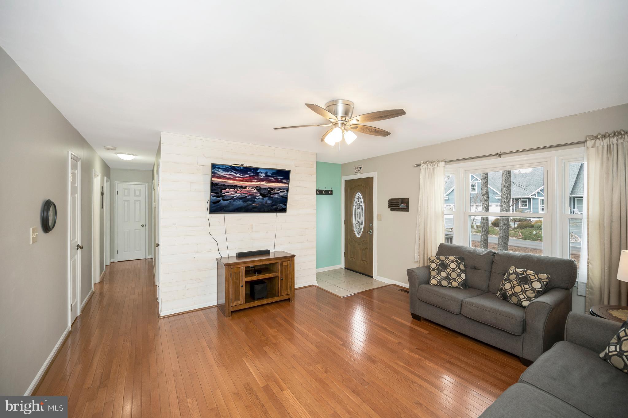 LAKE OF THE WOODS - Residential