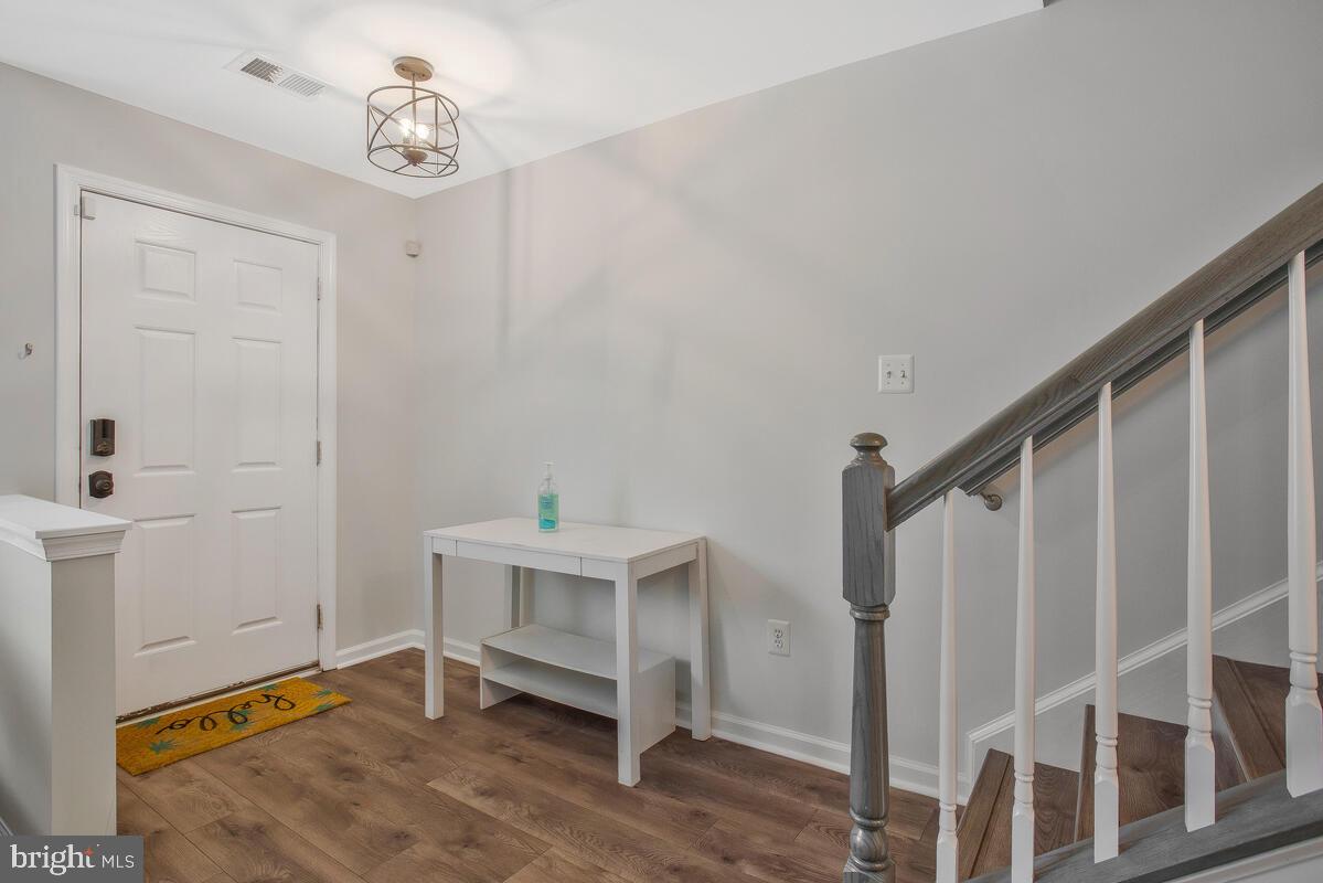 THE BRICK YARD-PLAT 5 DO - Residential Lease