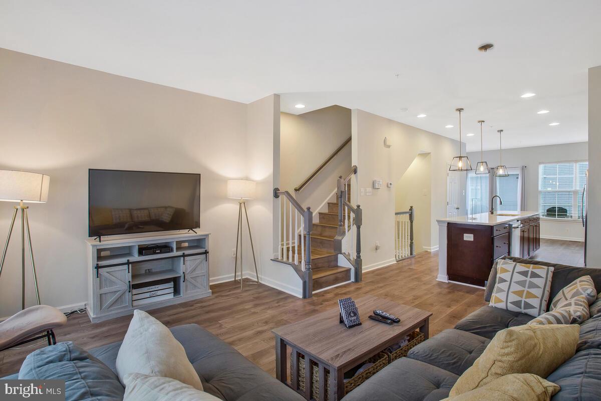 THE BRICK YARD-PLAT 5 DO - Residential Lease