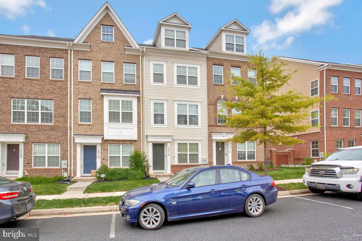 THE BRICK YARD-PLAT 5 DO - Residential Lease