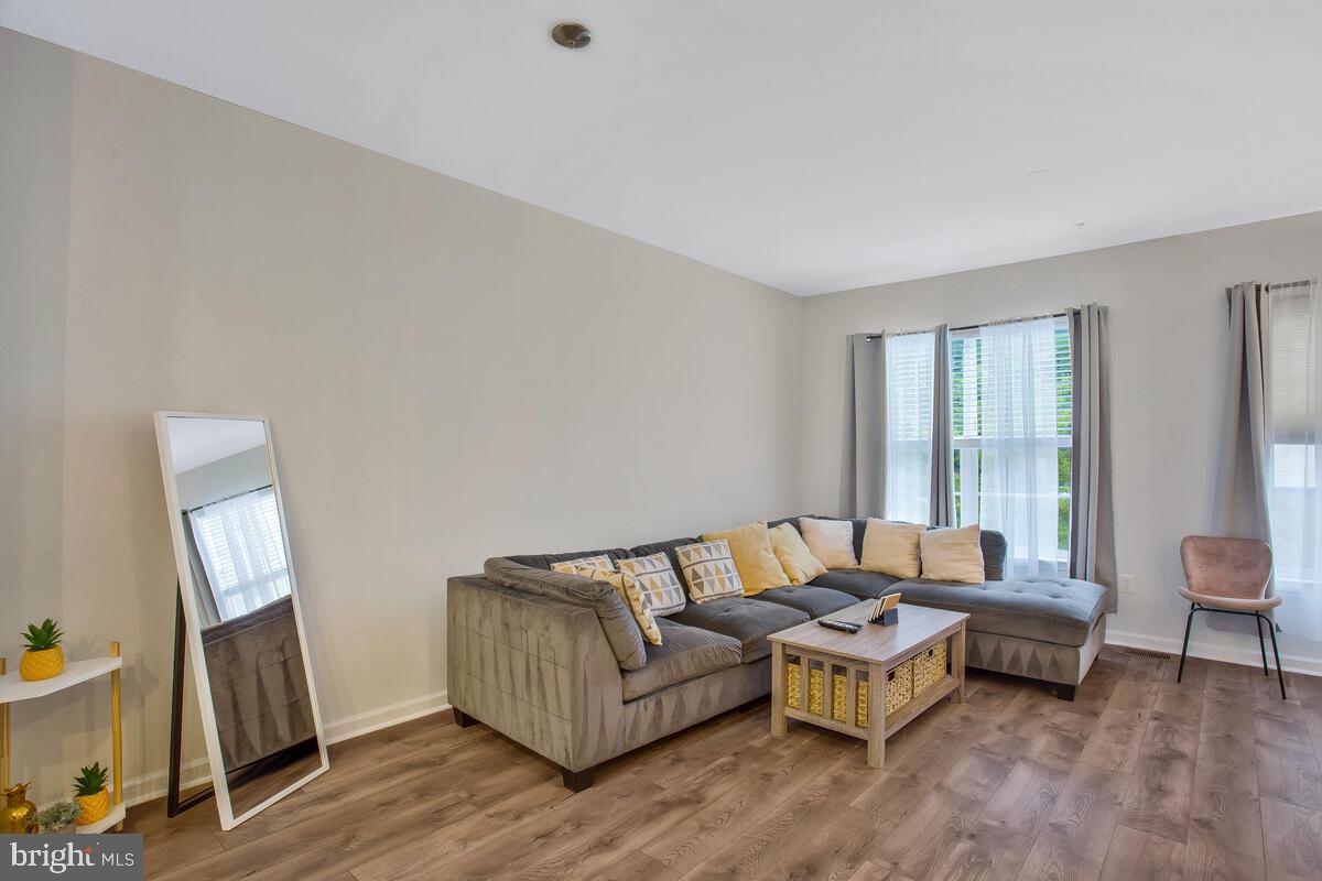 THE BRICK YARD-PLAT 5 DO - Residential Lease