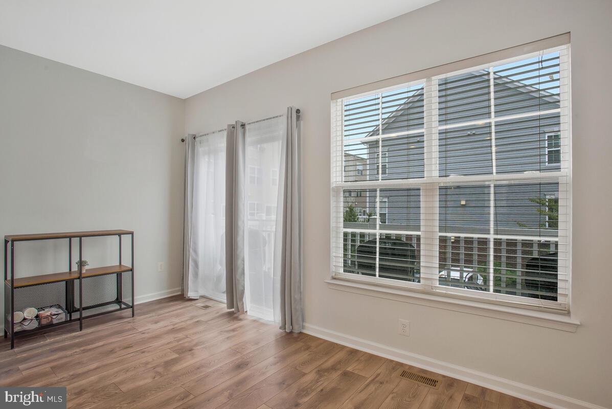 THE BRICK YARD-PLAT 5 DO - Residential Lease