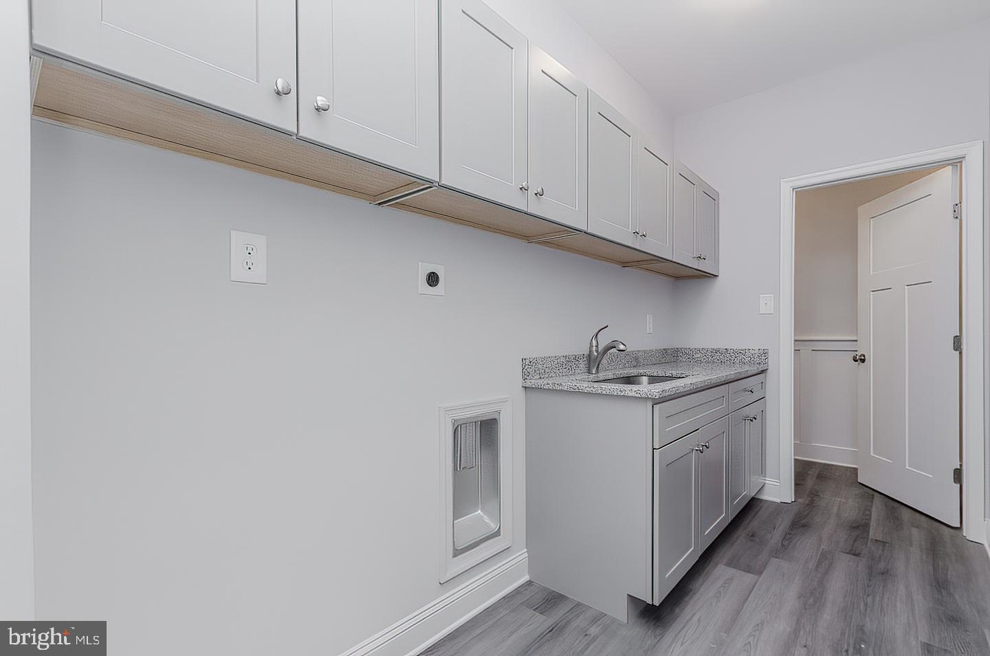 MILTON'S LANDING - Residential