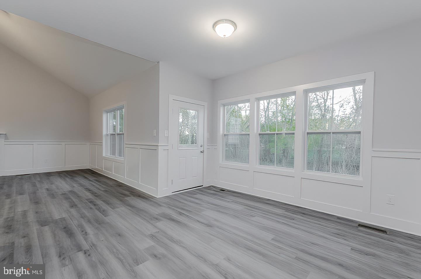 MILTON'S LANDING - Residential