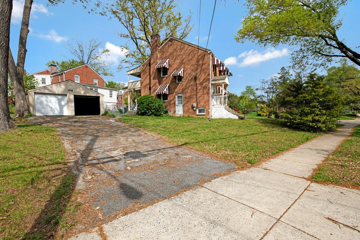 3518 LONGFELLOW STREET