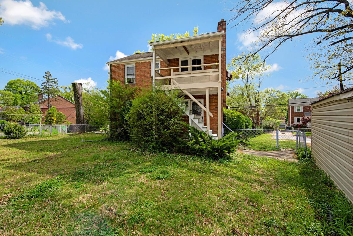 CLEARWOOD - Residential