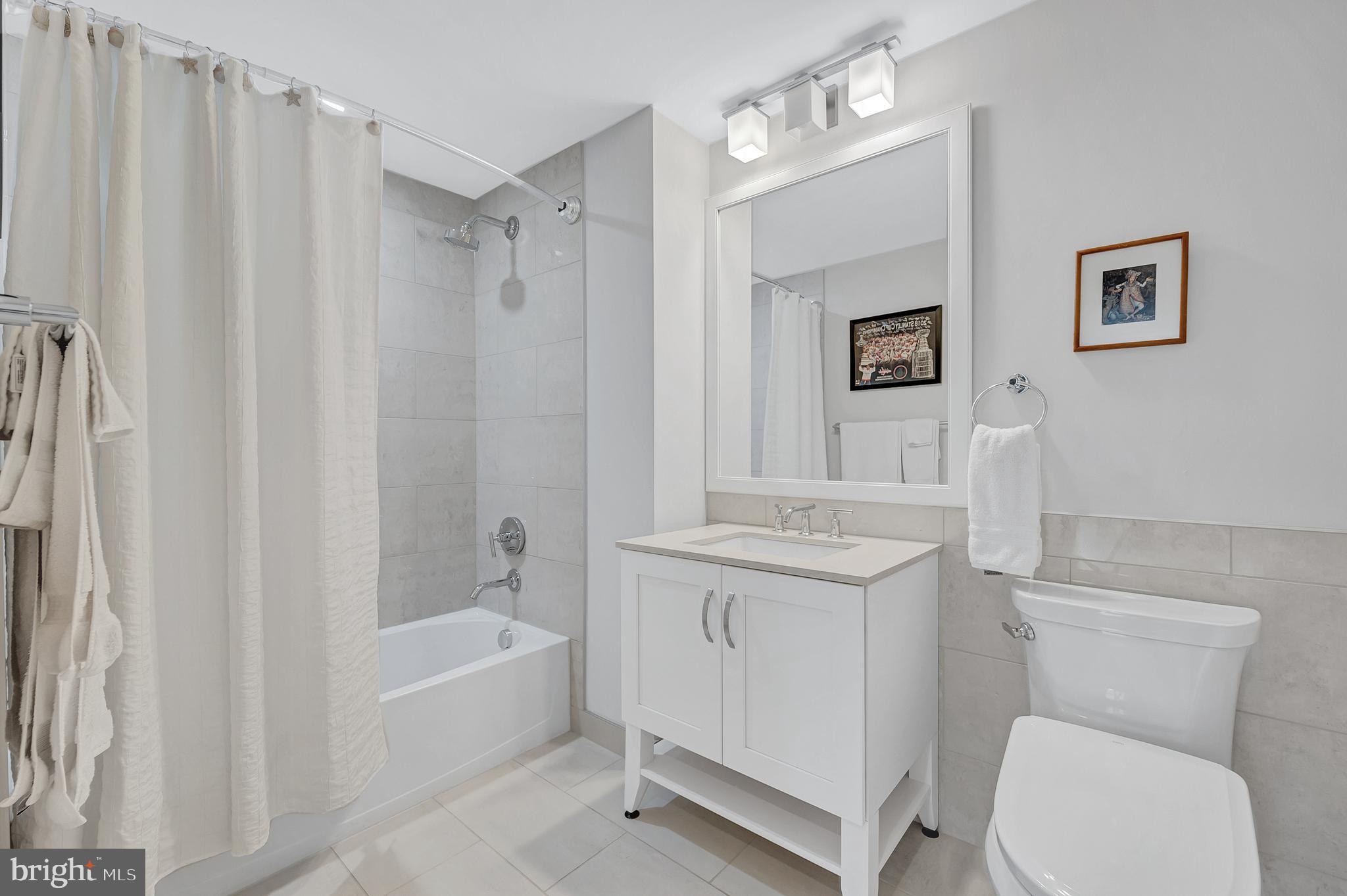 HAMPDEN ROW - Residential