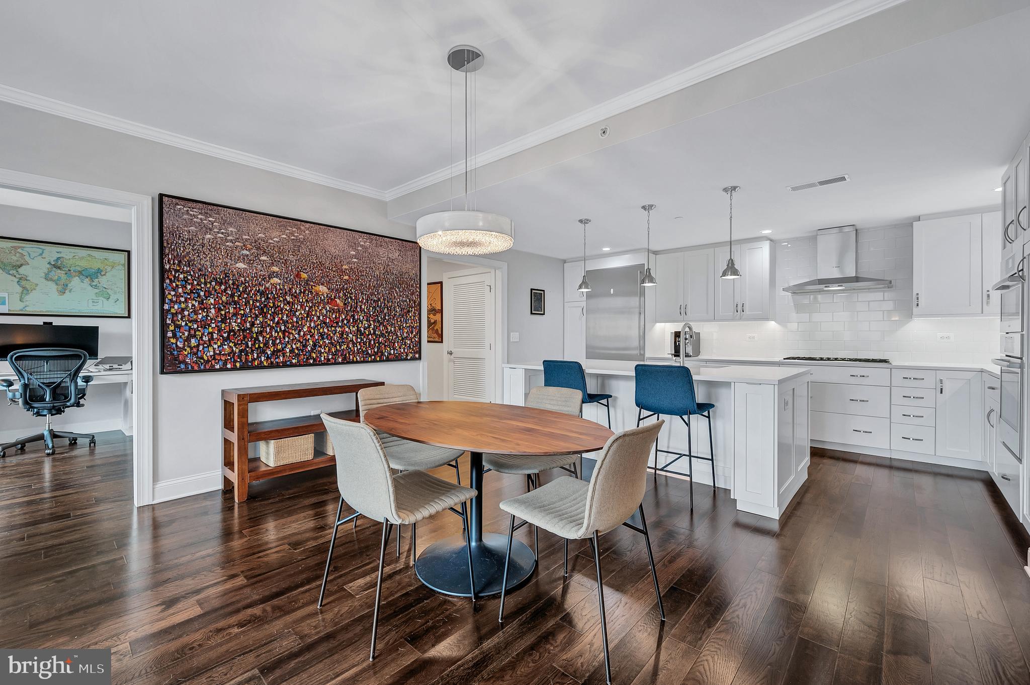 HAMPDEN ROW - Residential