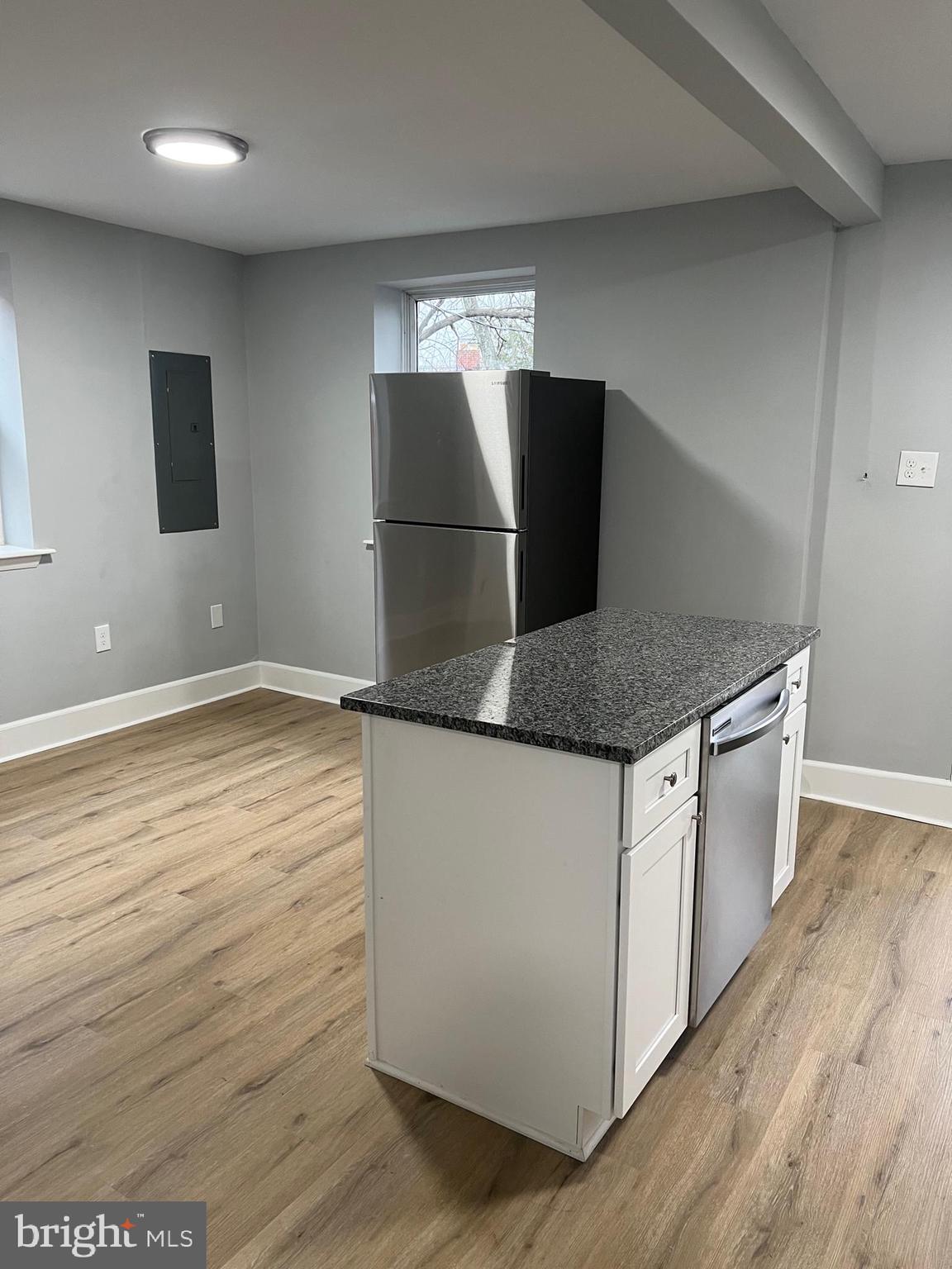 8511 CHESTNUT OAK ROAD 2ND FLOOR