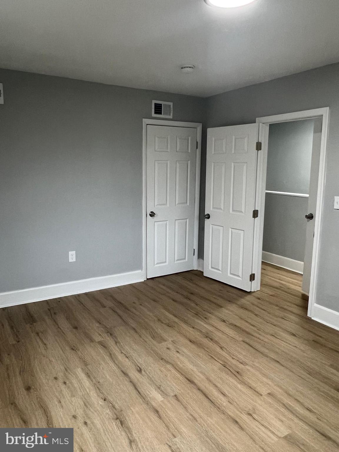 PARKVILLE - Residential Lease