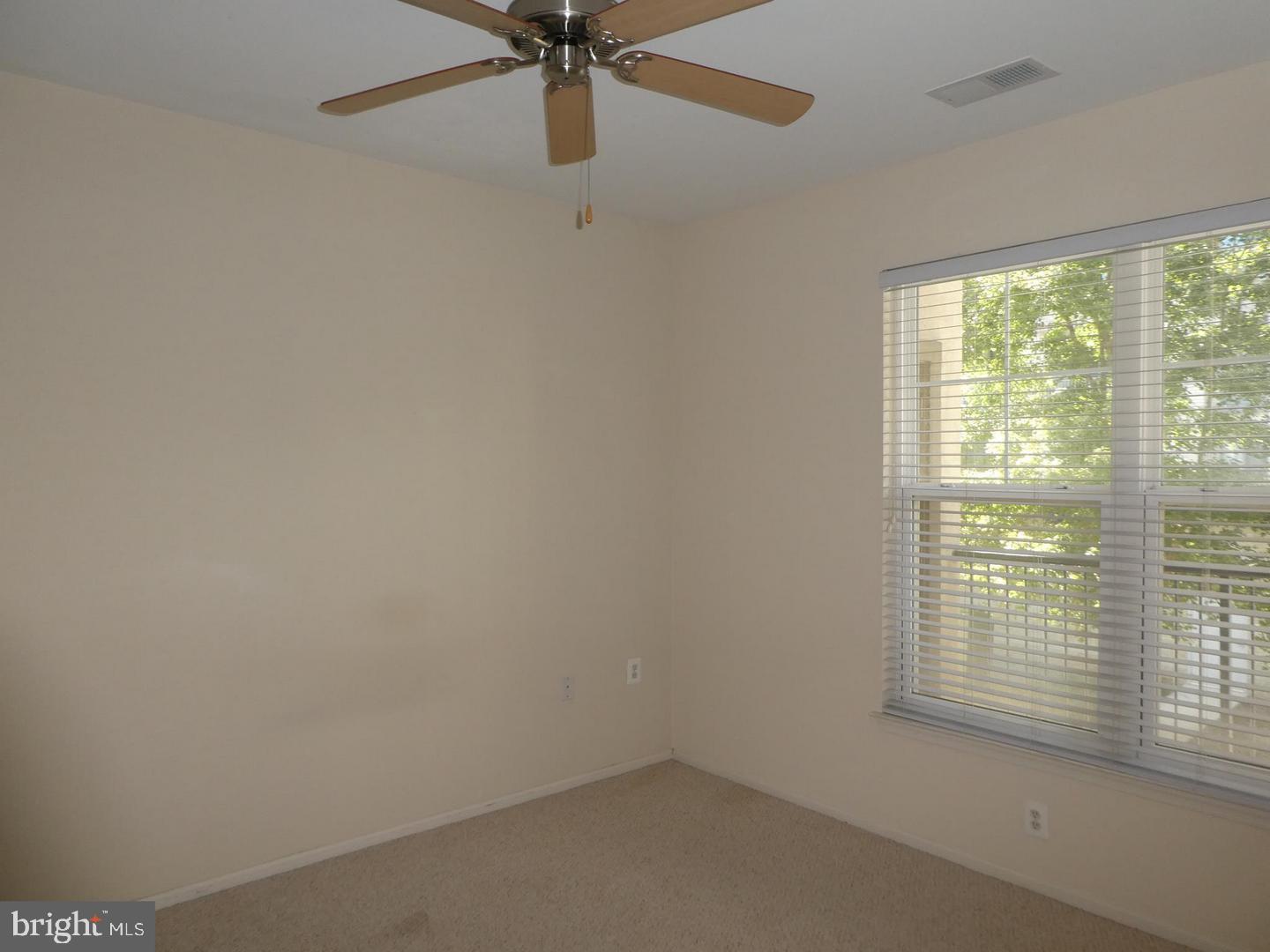 WHITE FLINT STATION - Residential Lease