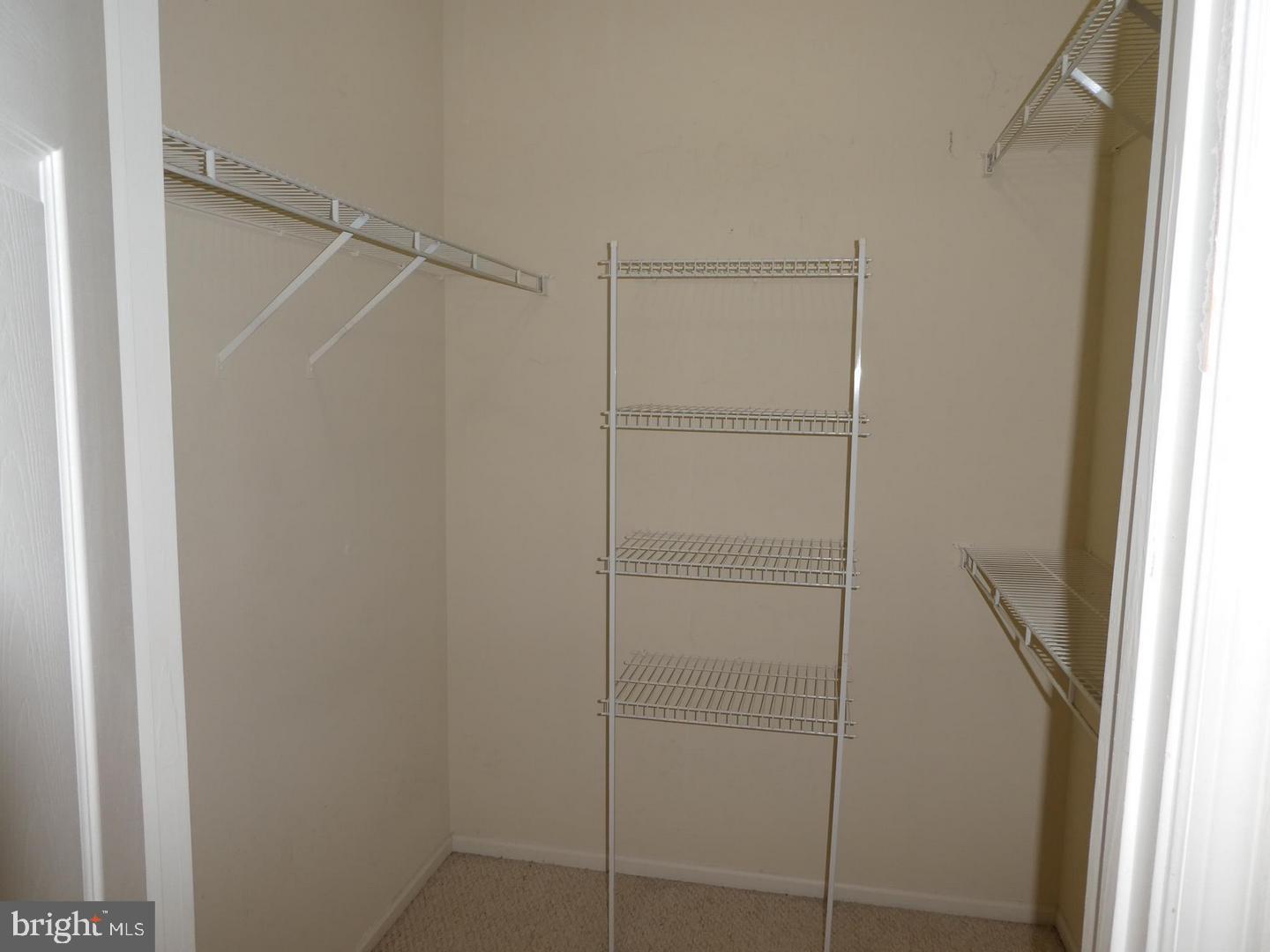 WHITE FLINT STATION - Residential Lease