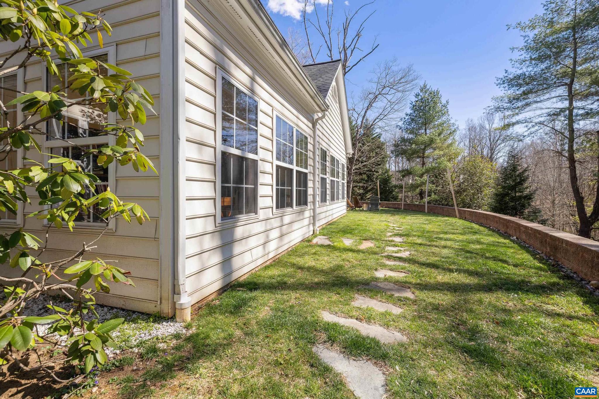 FOREST LAKES SOUTH - Residential