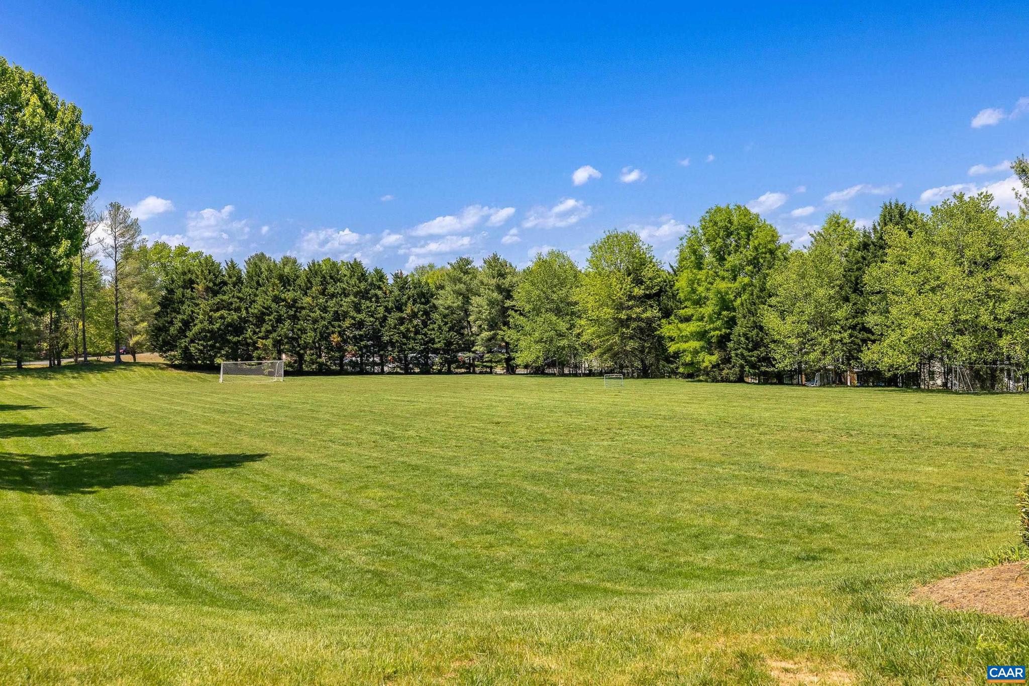 FOREST LAKES SOUTH - Residential