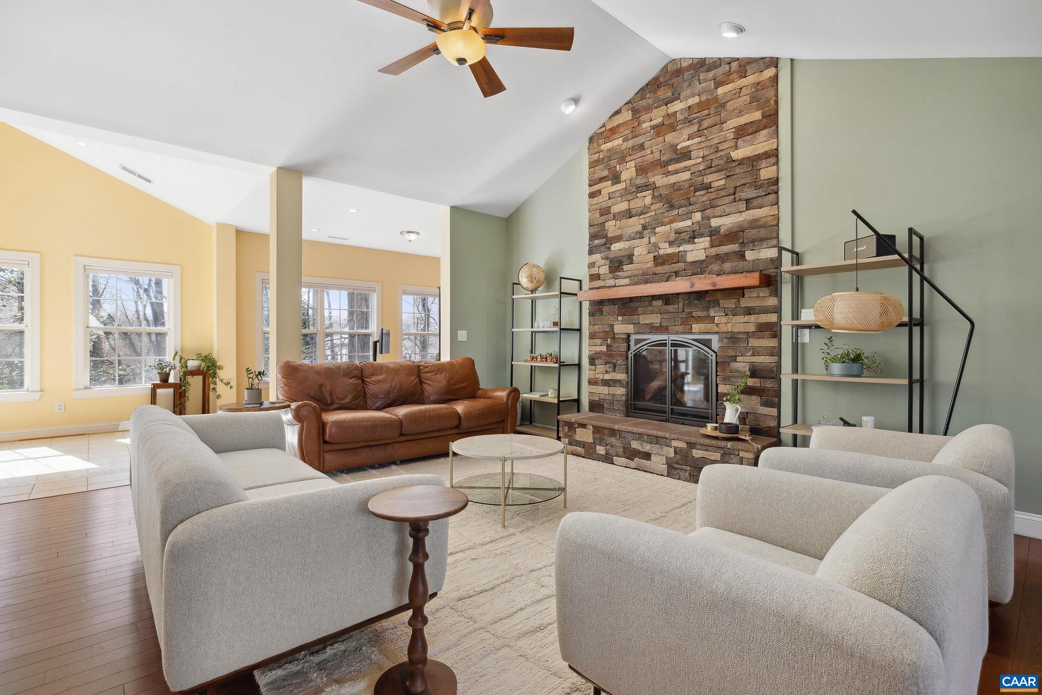 FOREST LAKES SOUTH - Residential